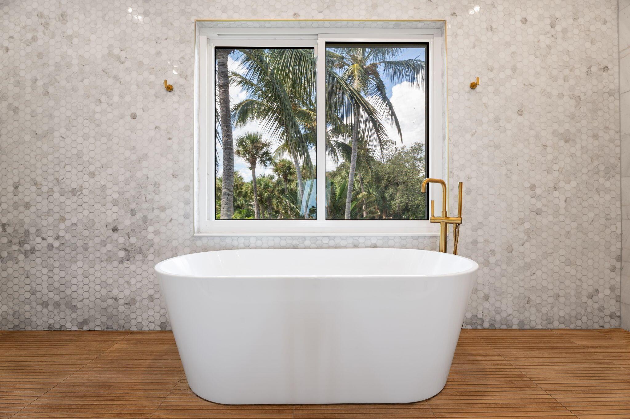 Sewalls Point - Residential