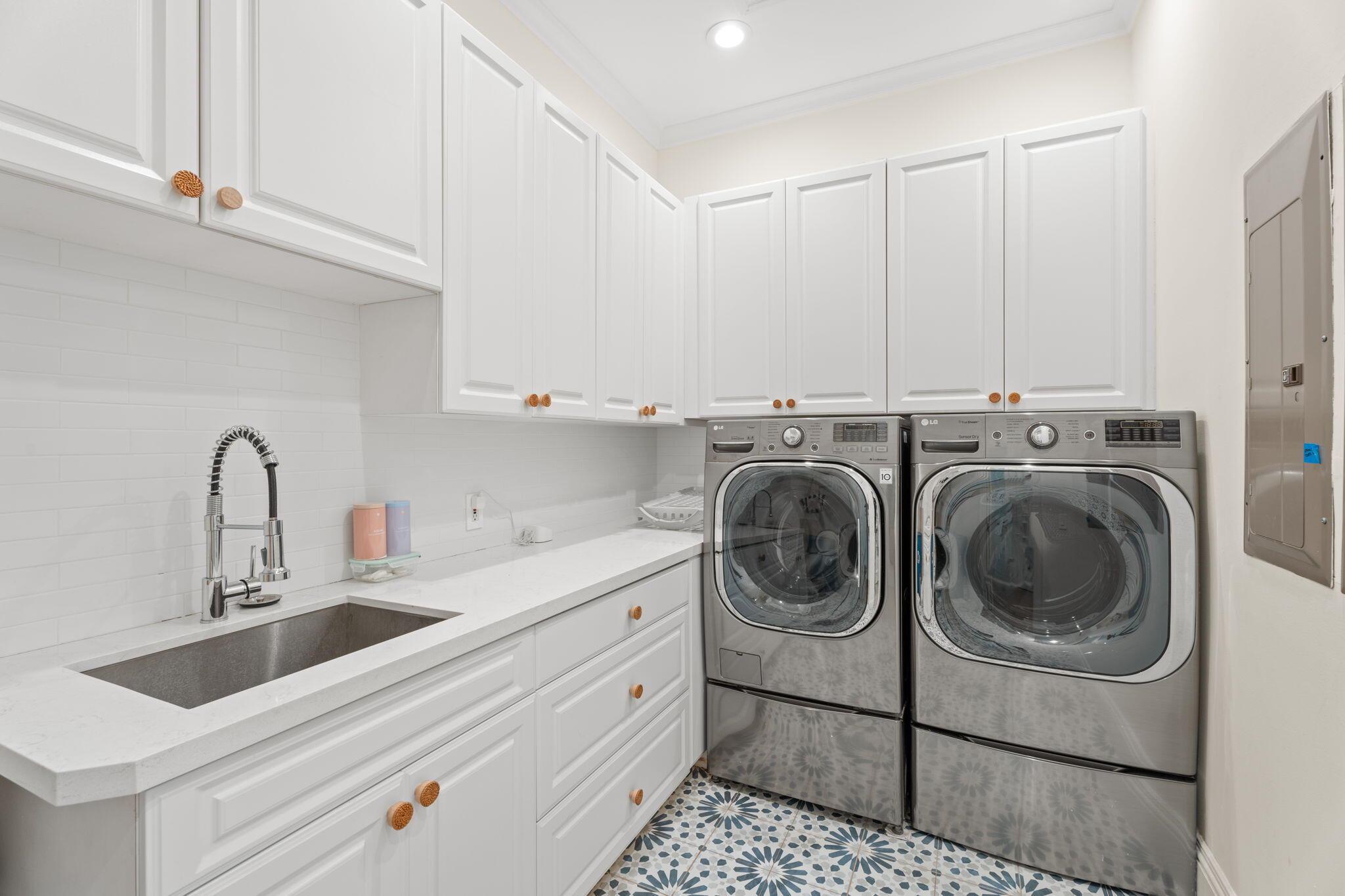 Sewalls Point - Residential