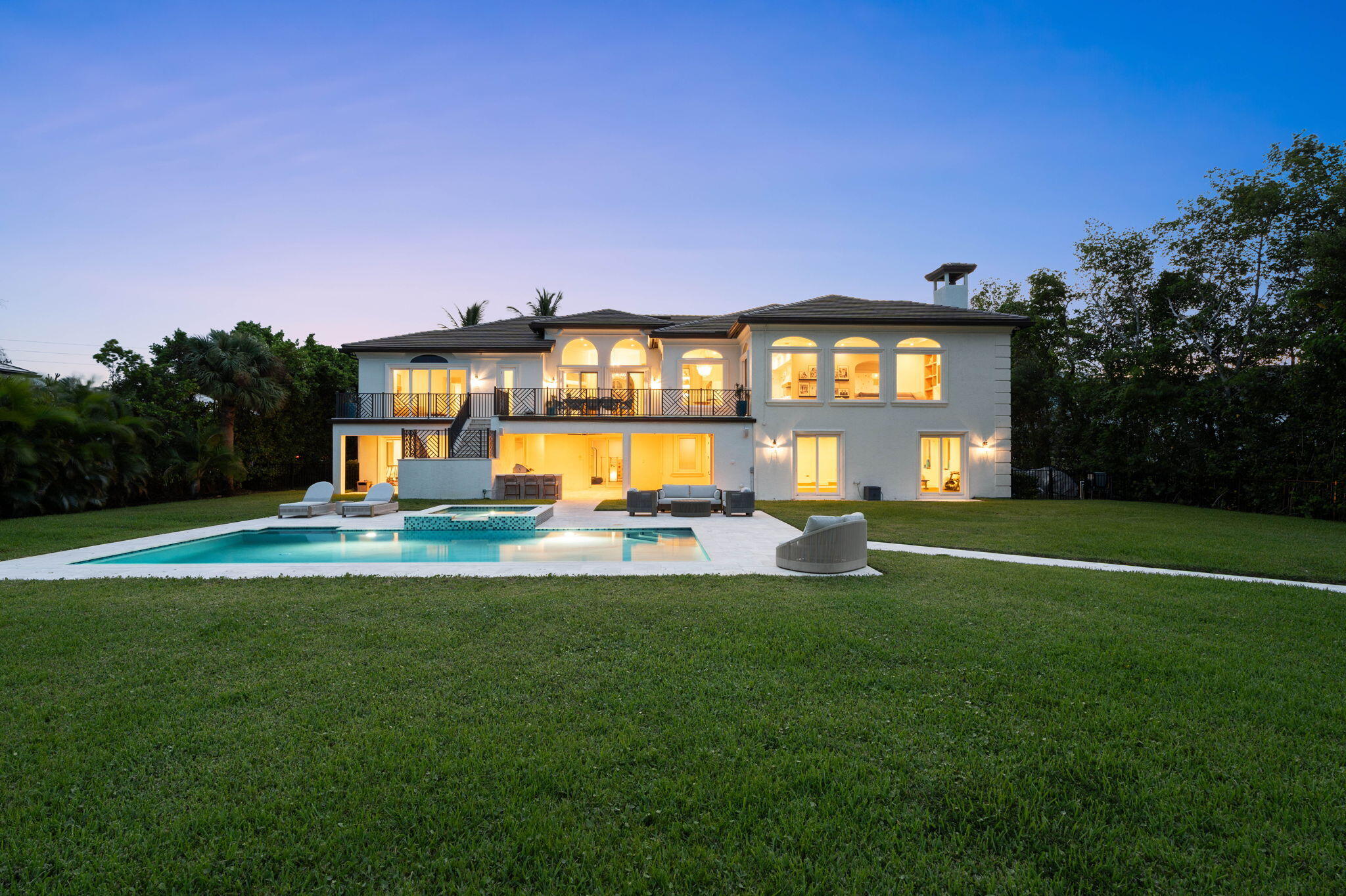 Sewalls Point - Residential