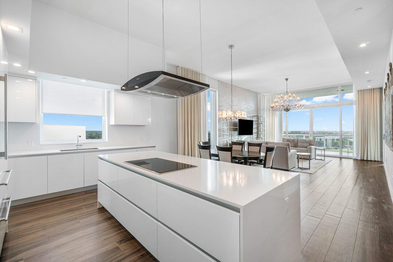 AKOYA AT BOCA WEST COUNTR - Residential