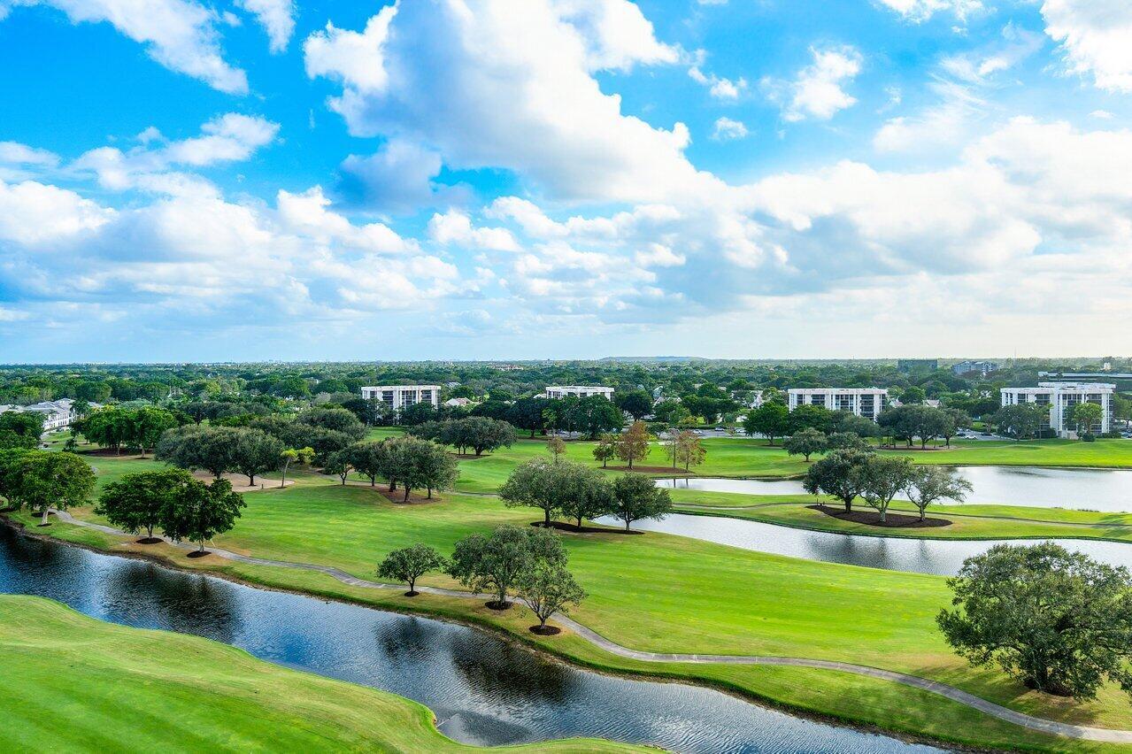 AKOYA AT BOCA WEST COUNTR - Residential