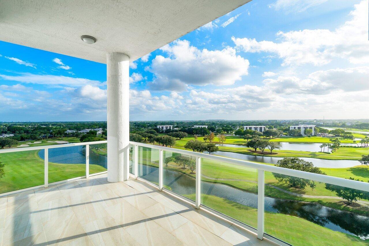 AKOYA AT BOCA WEST COUNTR - Residential