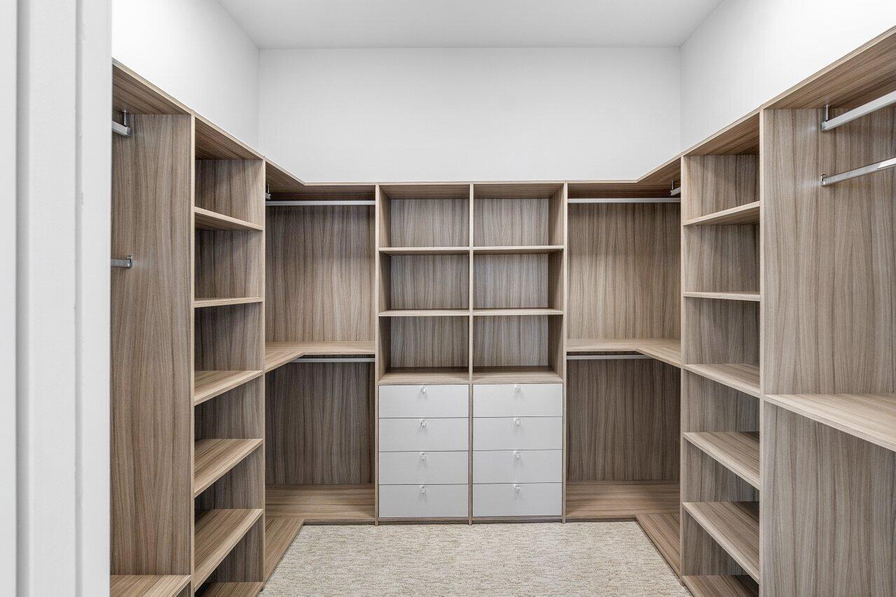 AKOYA AT BOCA WEST COUNTR - Residential