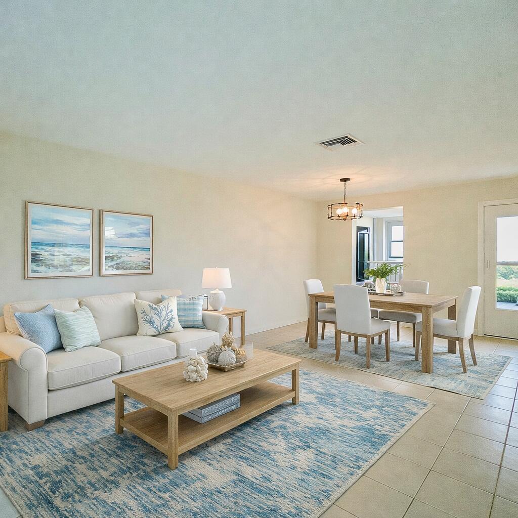 CRESTHAVEN VILLAS 4 CONDO - Residential