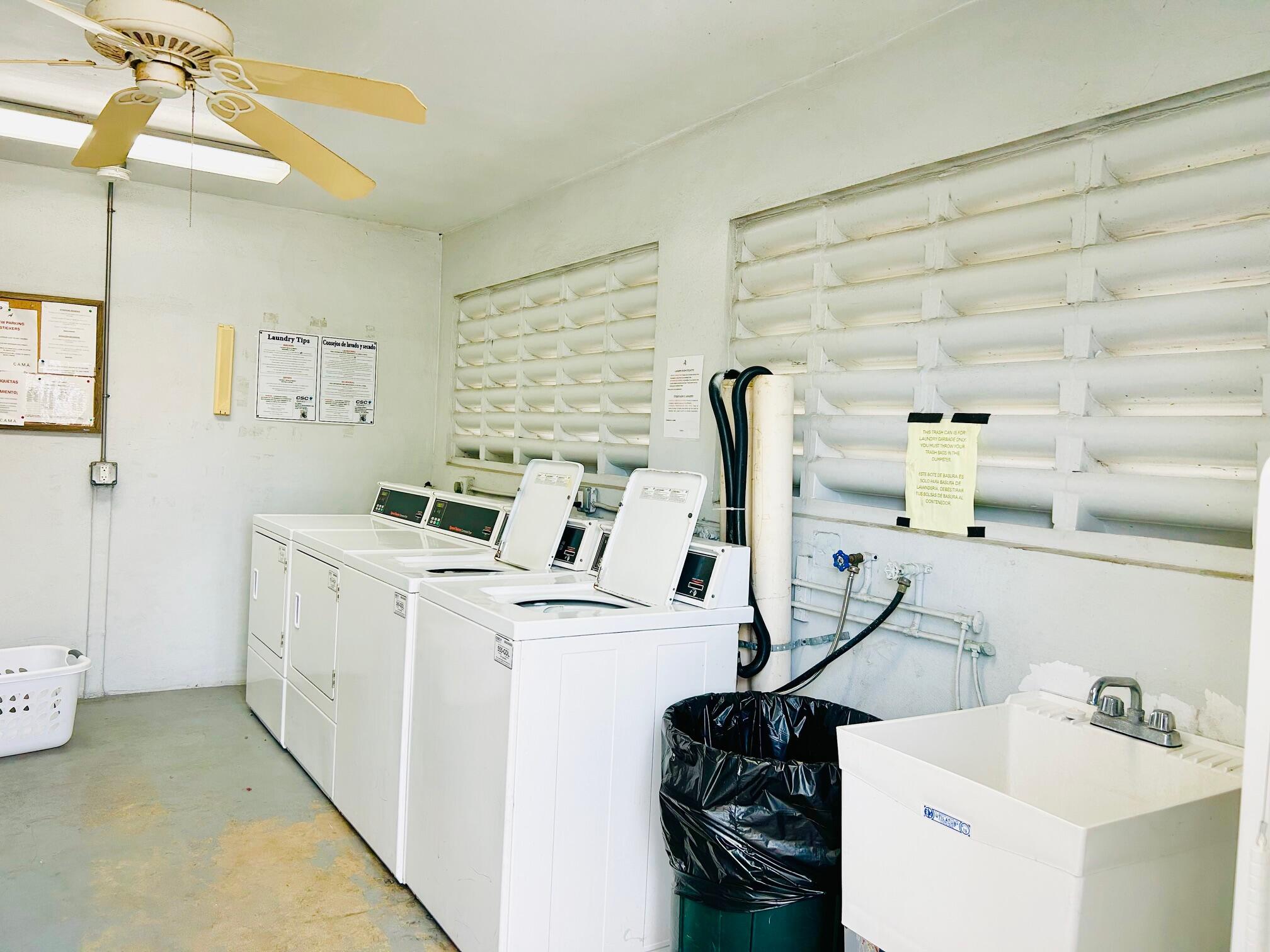 CRESTHAVEN VILLAS 4 CONDO - Residential