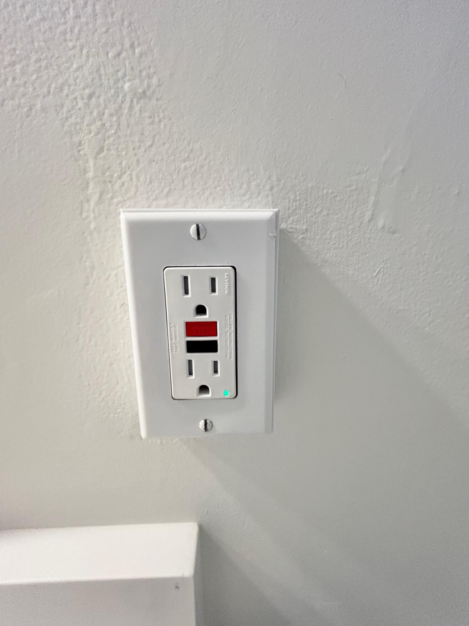 CRESTHAVEN VILLAS 4 CONDO - Residential