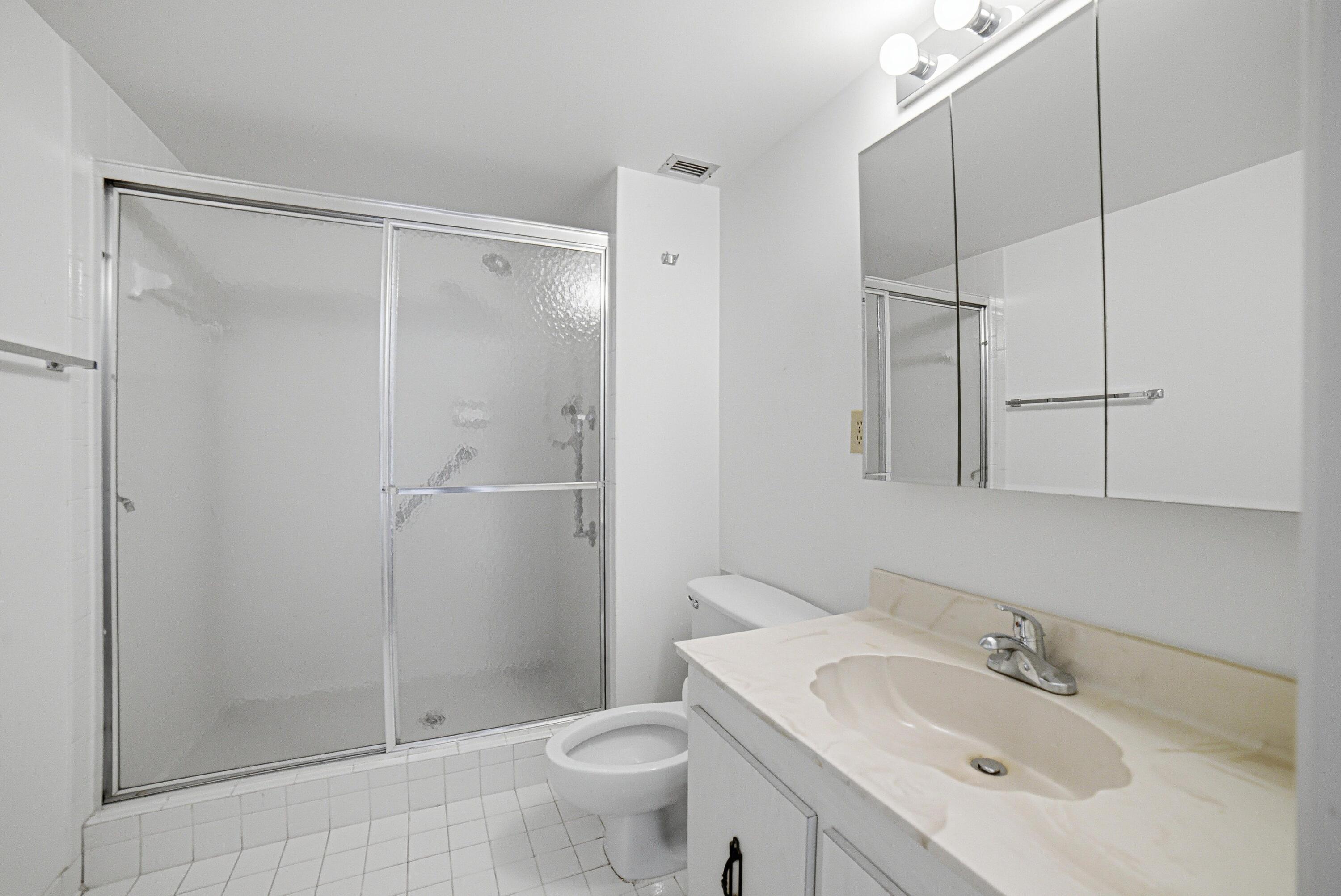 OLYMPUS CONDO PHASE - Residential