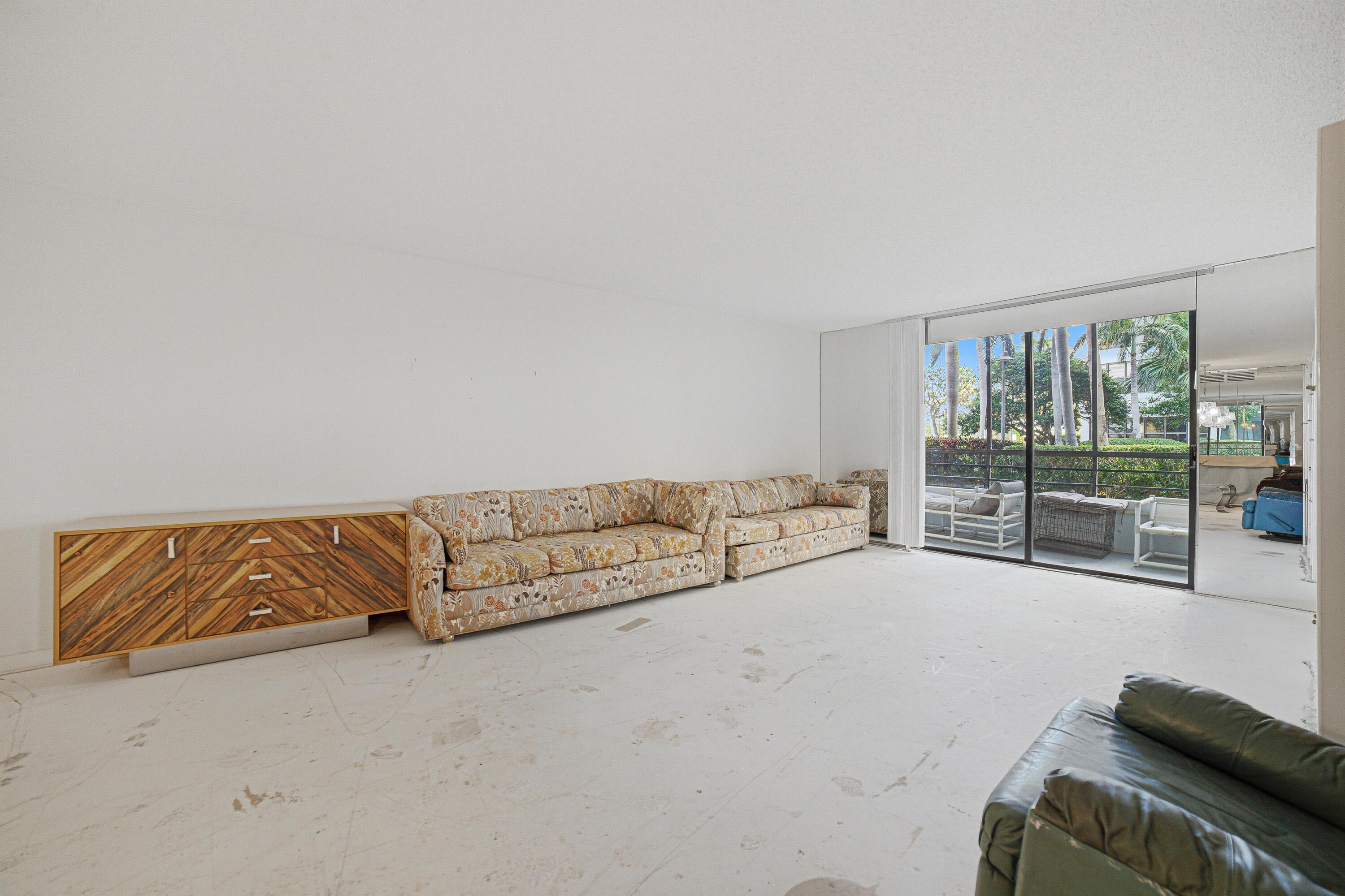 OLYMPUS CONDO PHASE - Residential