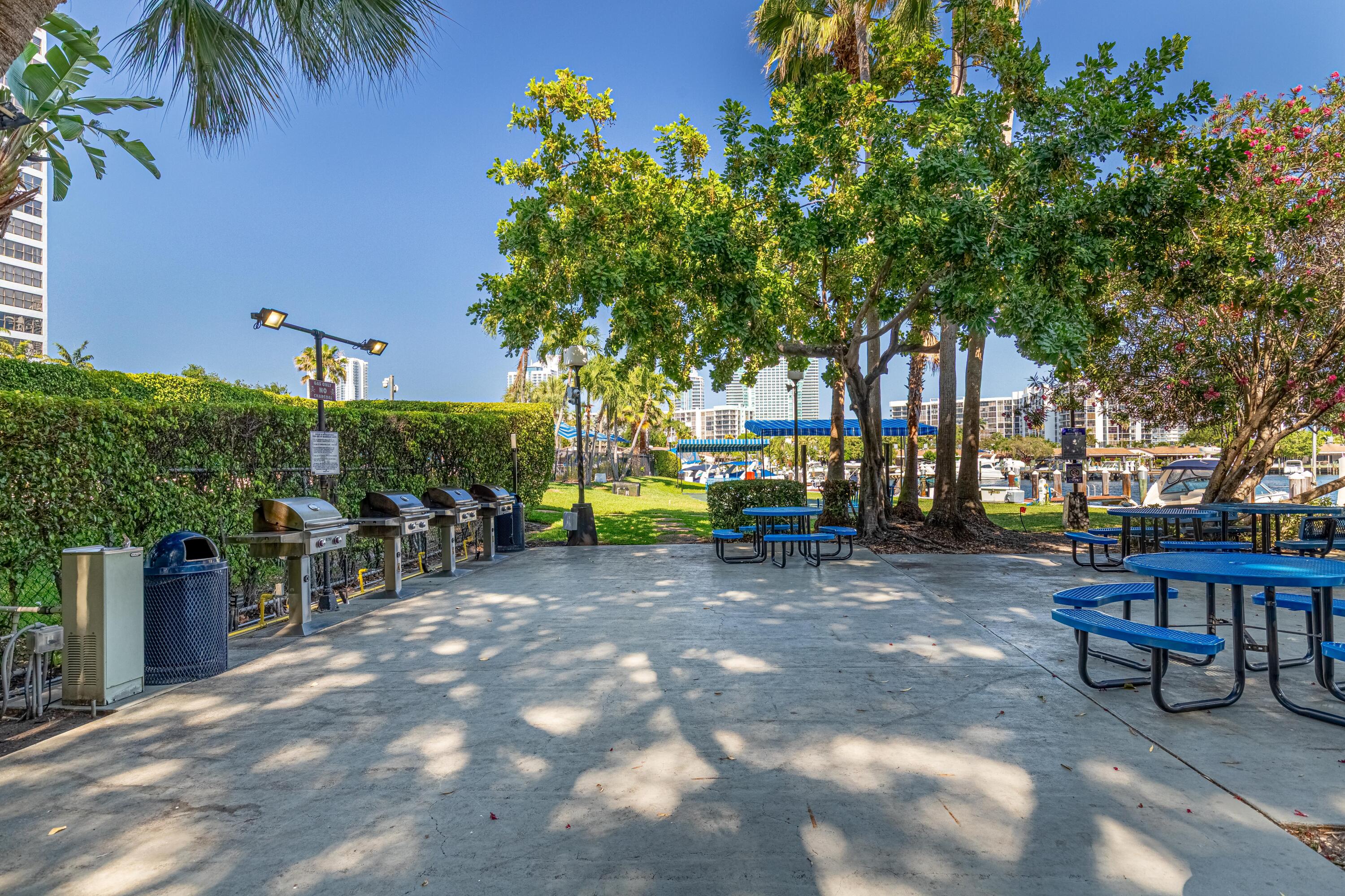 OLYMPUS CONDO PHASE - Residential