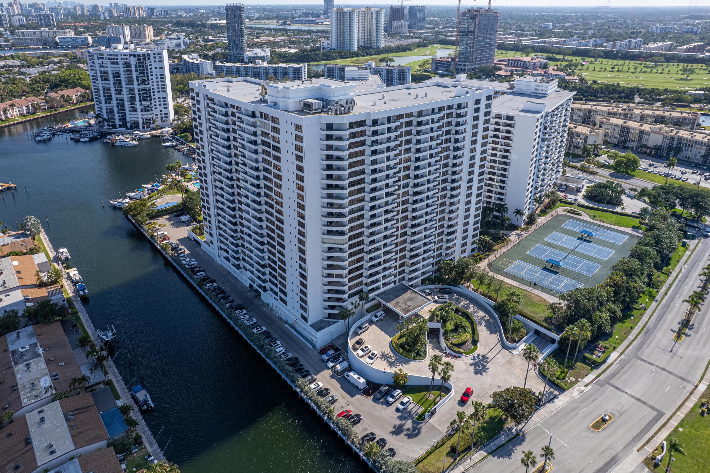 OLYMPUS CONDO PHASE - Residential