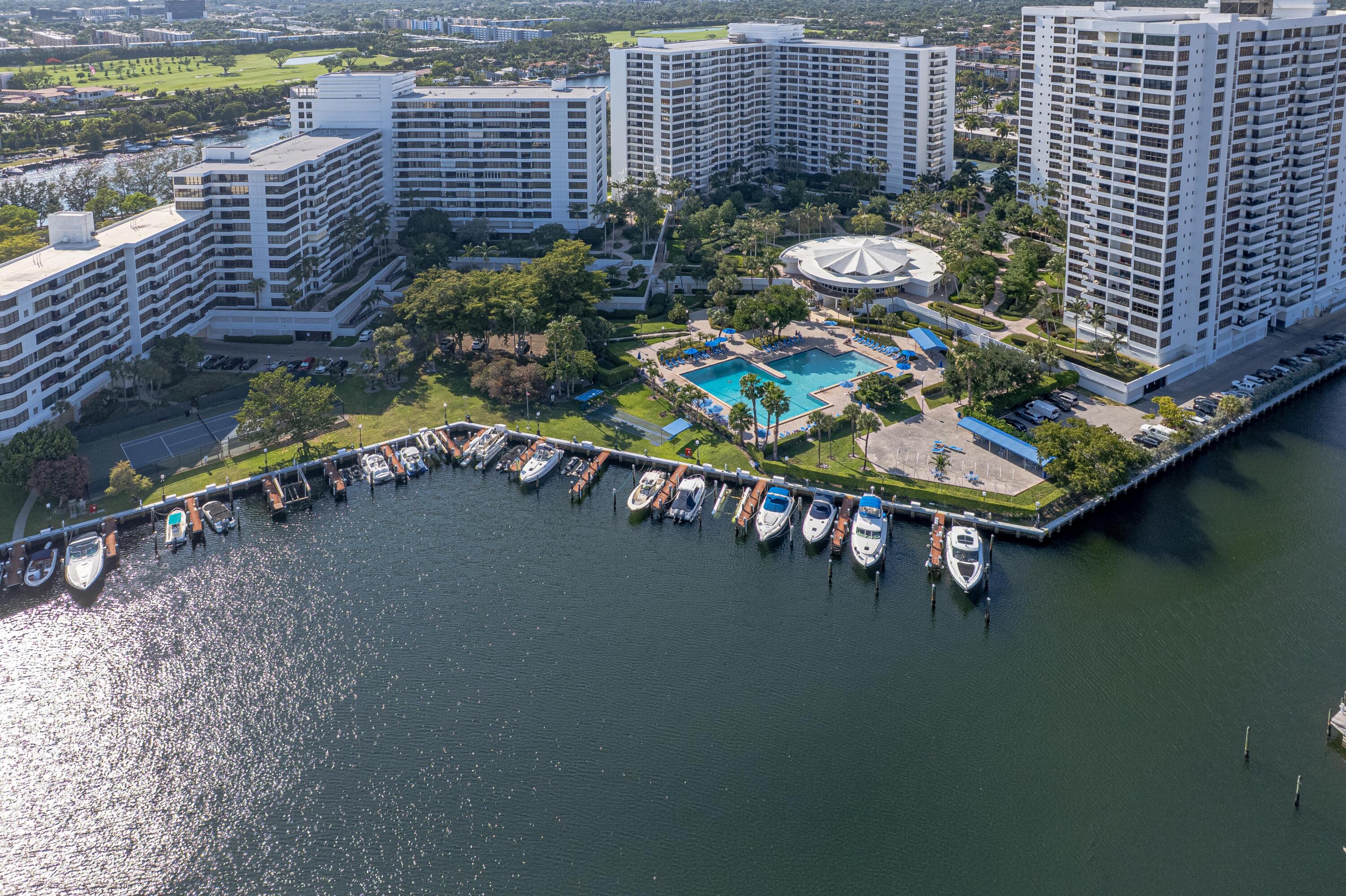 OLYMPUS CONDO PHASE - Residential