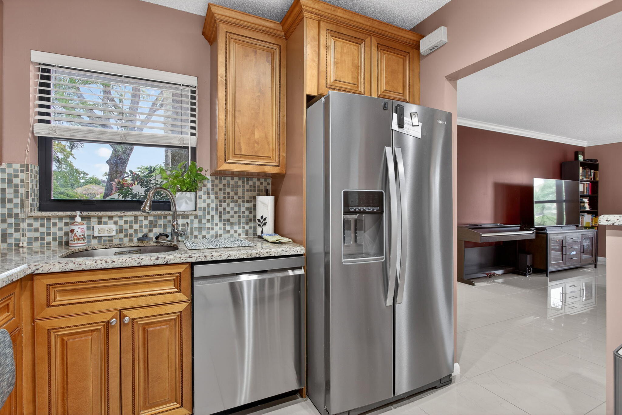 BAYWOOD VILLAGE III-B CONDO - Residential