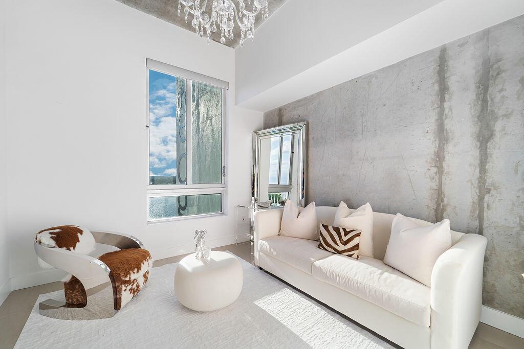 EDGE CONDO - Residential Lease