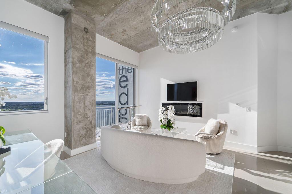 EDGE CONDO - Residential Lease