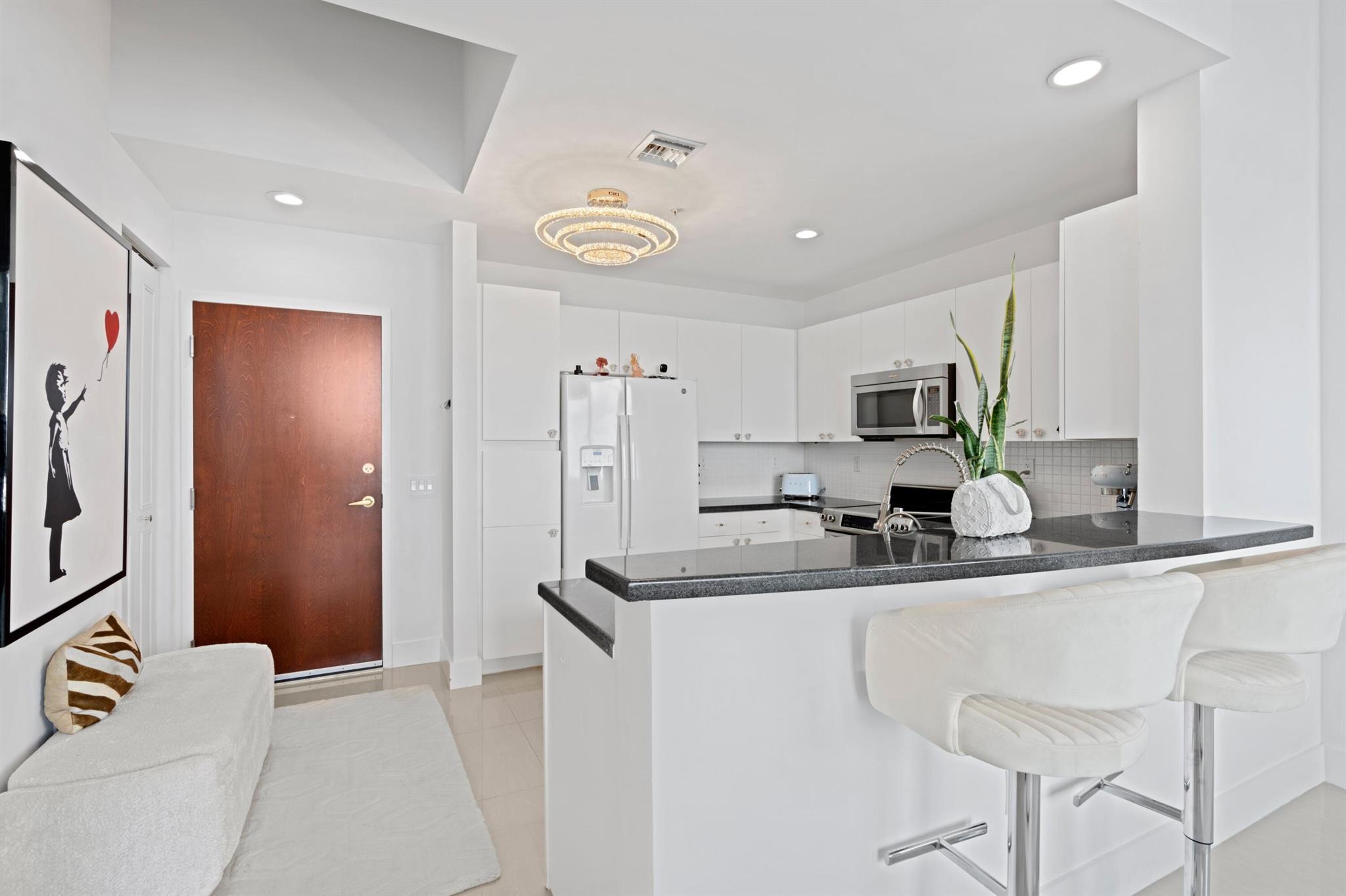 EDGE CONDO - Residential Lease