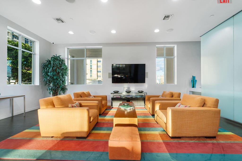 EDGE CONDO - Residential Lease