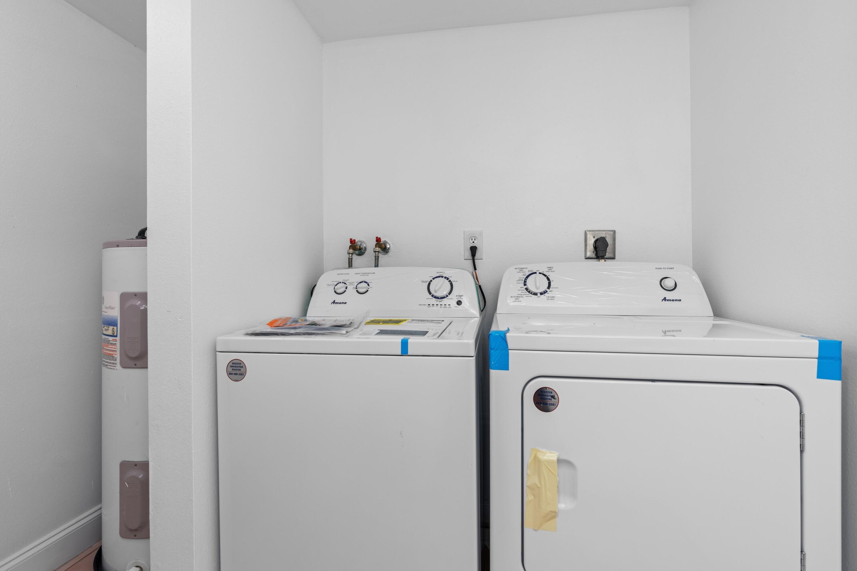 PALM SPRINGS TOWNHOMES AS - Residential Lease