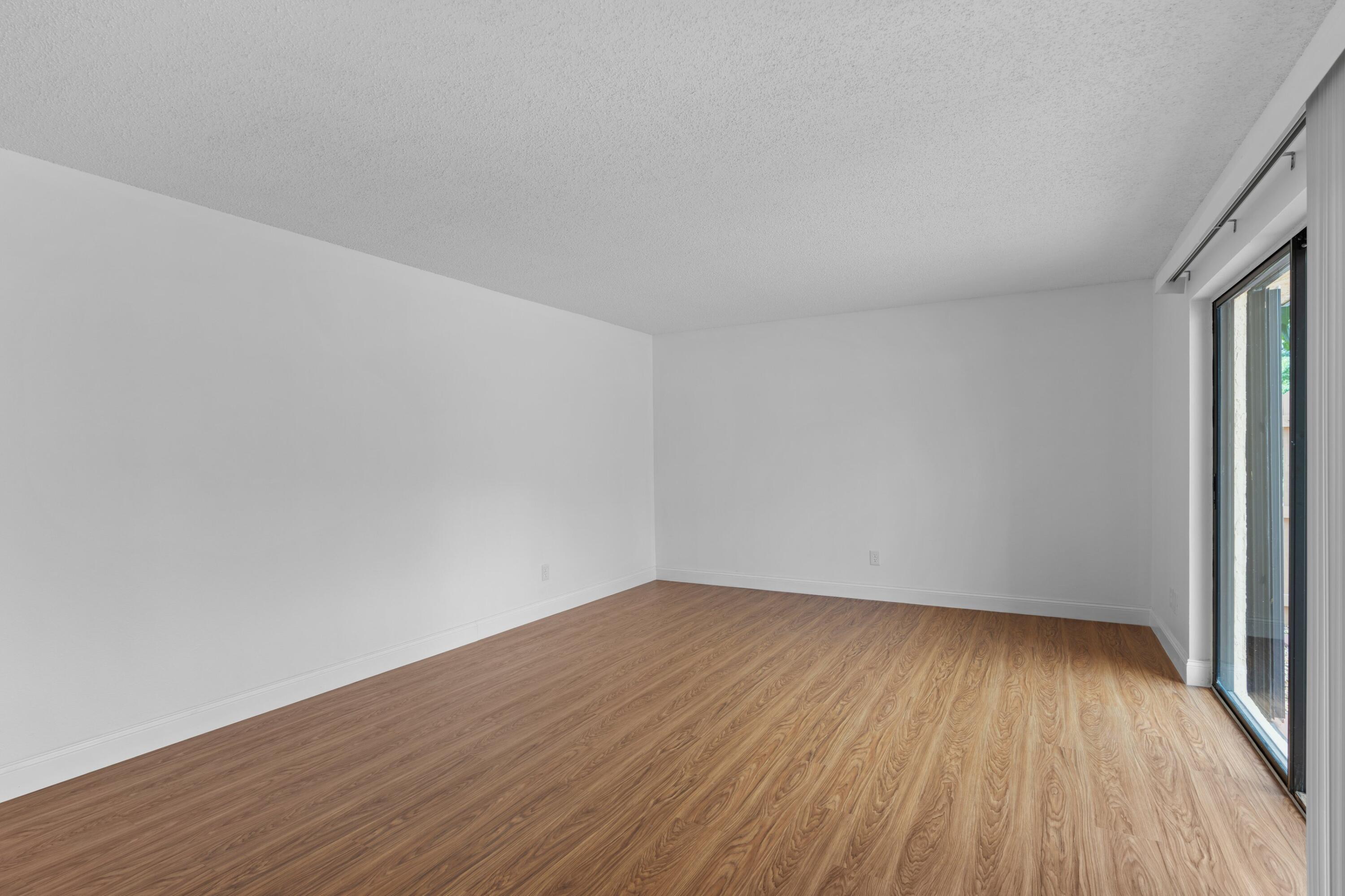 PALM SPRINGS TOWNHOMES AS - Residential Lease