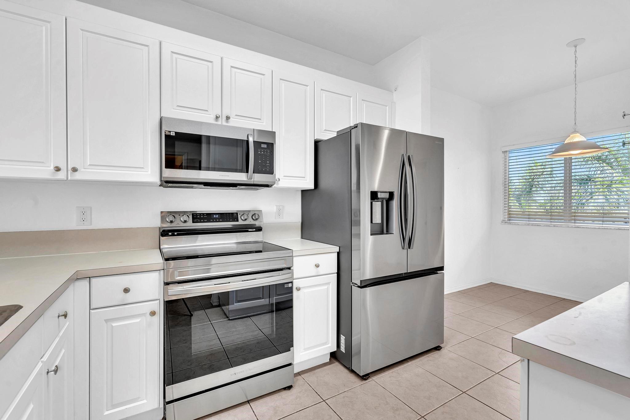 7765 Yardley Dr 409