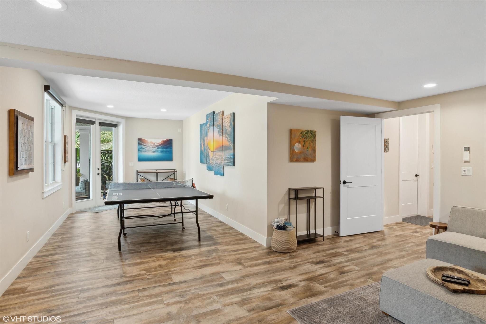 BUTTONWOOD - Residential