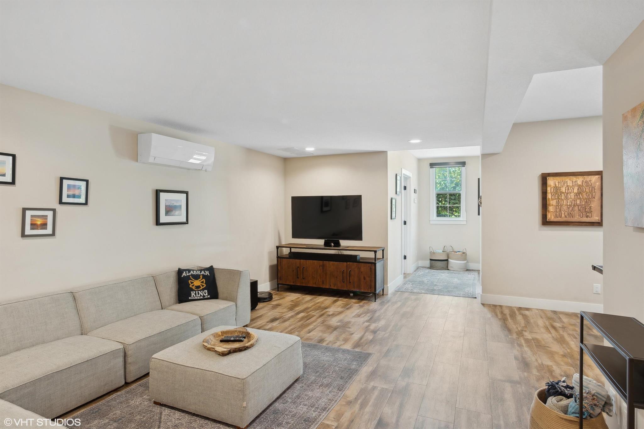 BUTTONWOOD - Residential