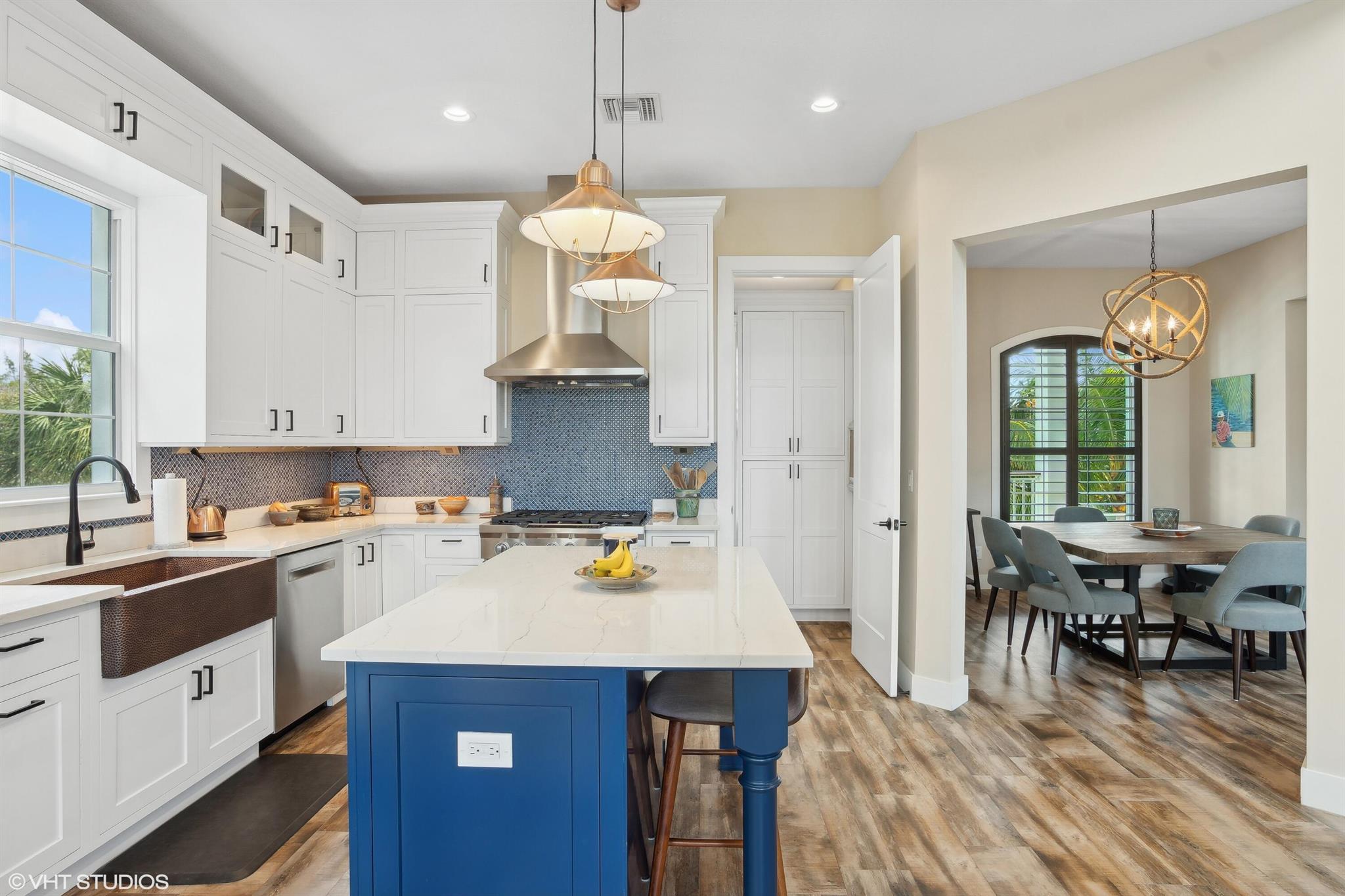 BUTTONWOOD - Residential