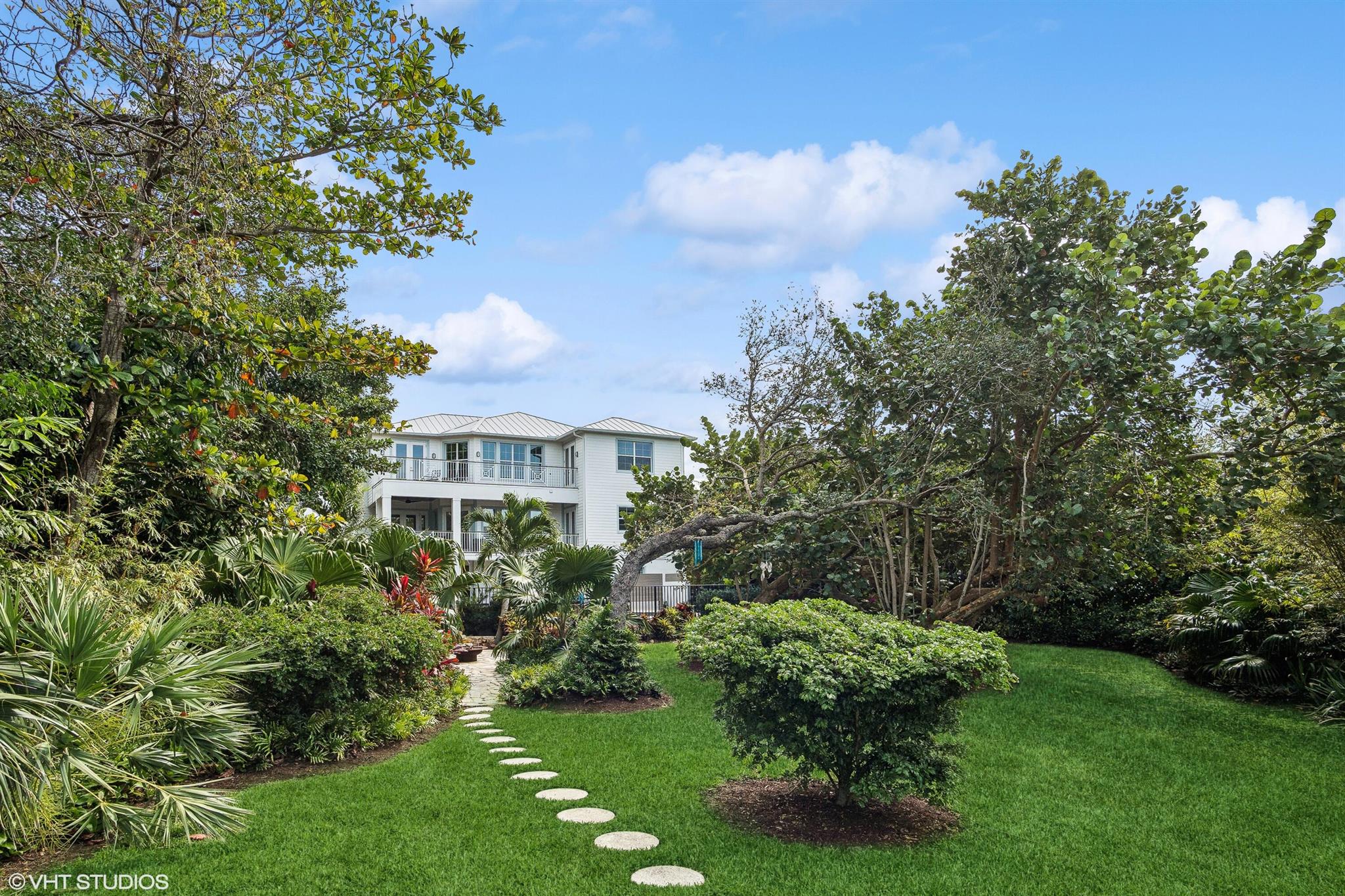 BUTTONWOOD - Residential