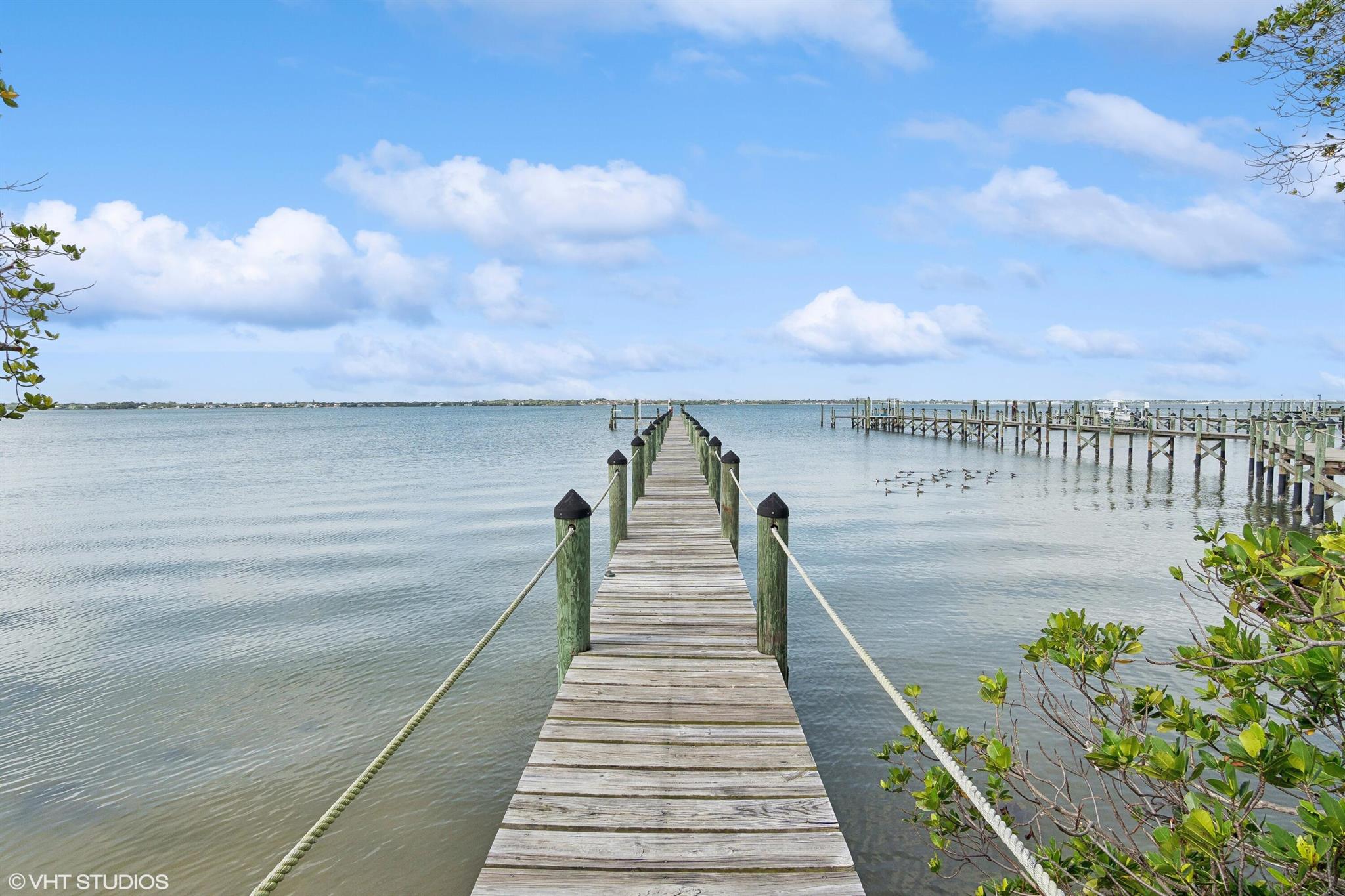 BUTTONWOOD - Residential