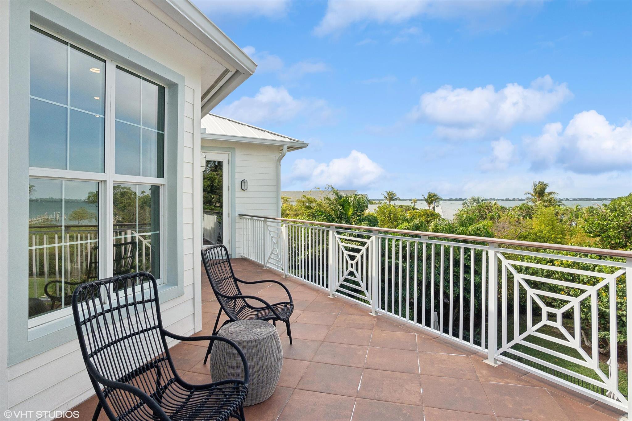 BUTTONWOOD - Residential