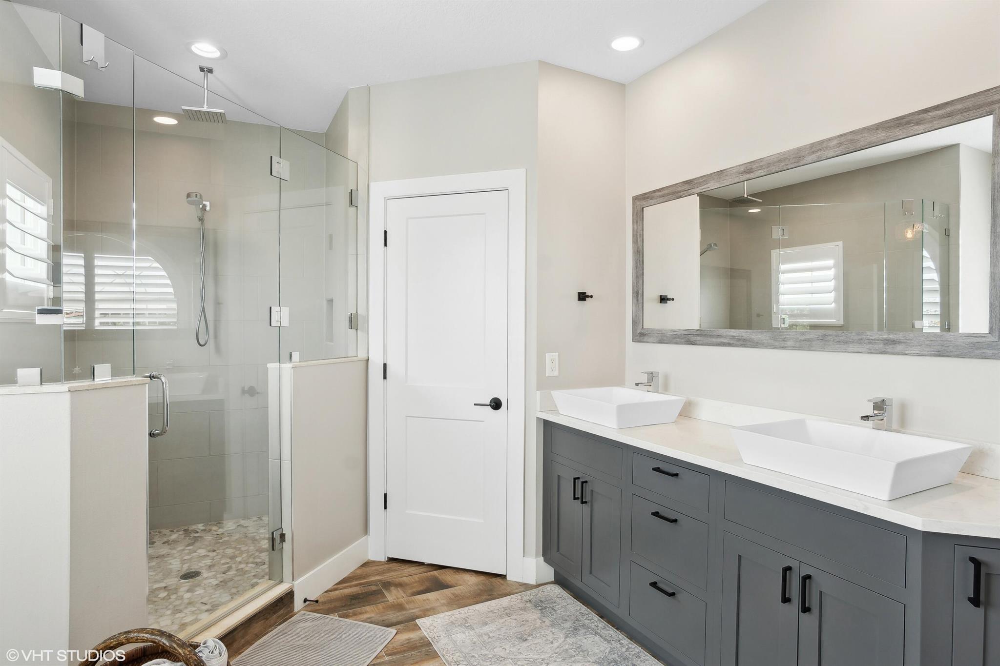 BUTTONWOOD - Residential