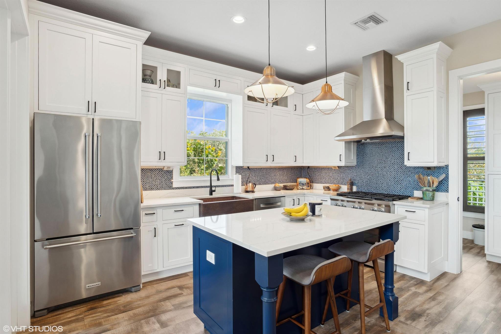 BUTTONWOOD - Residential