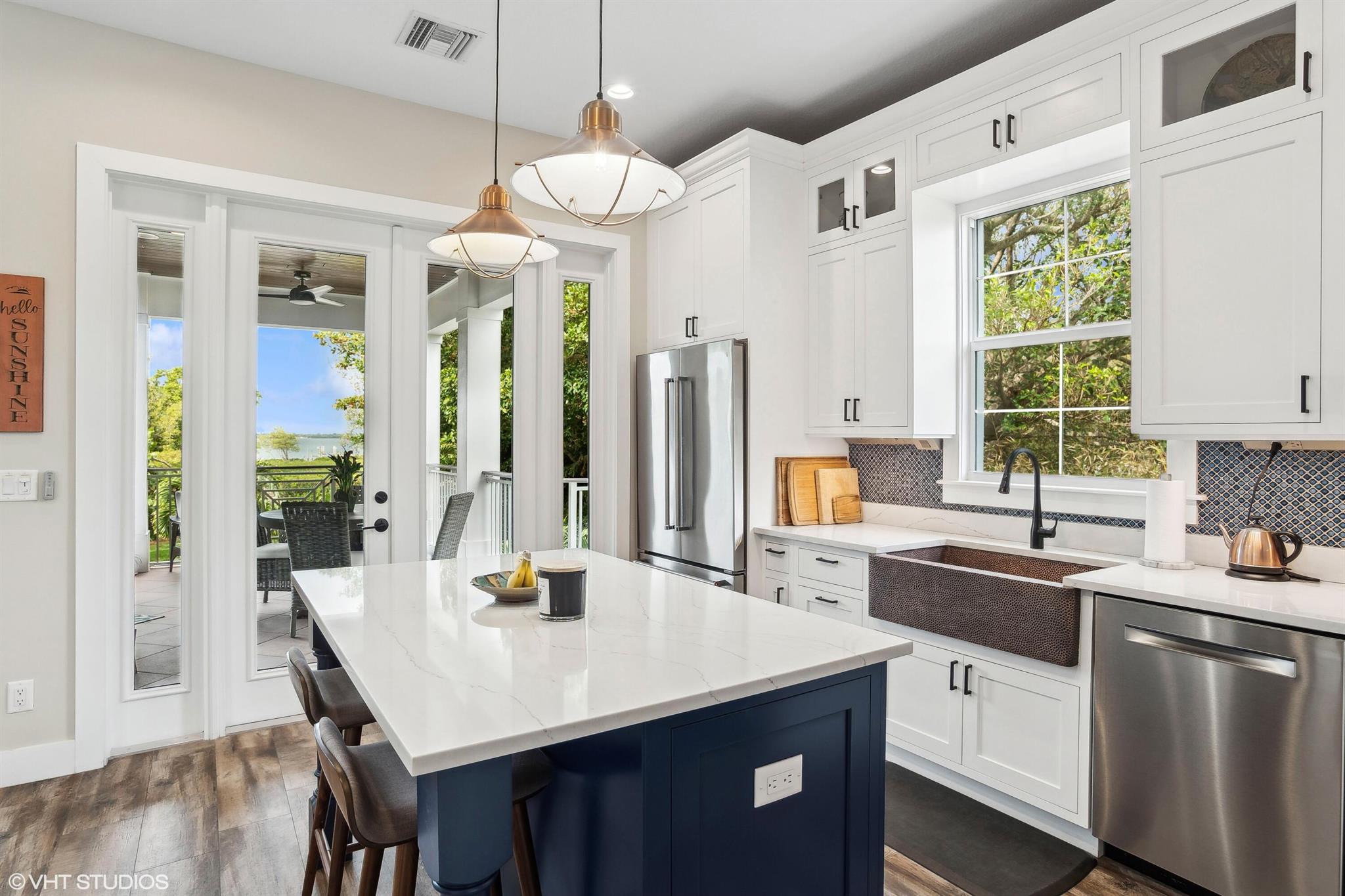 BUTTONWOOD - Residential