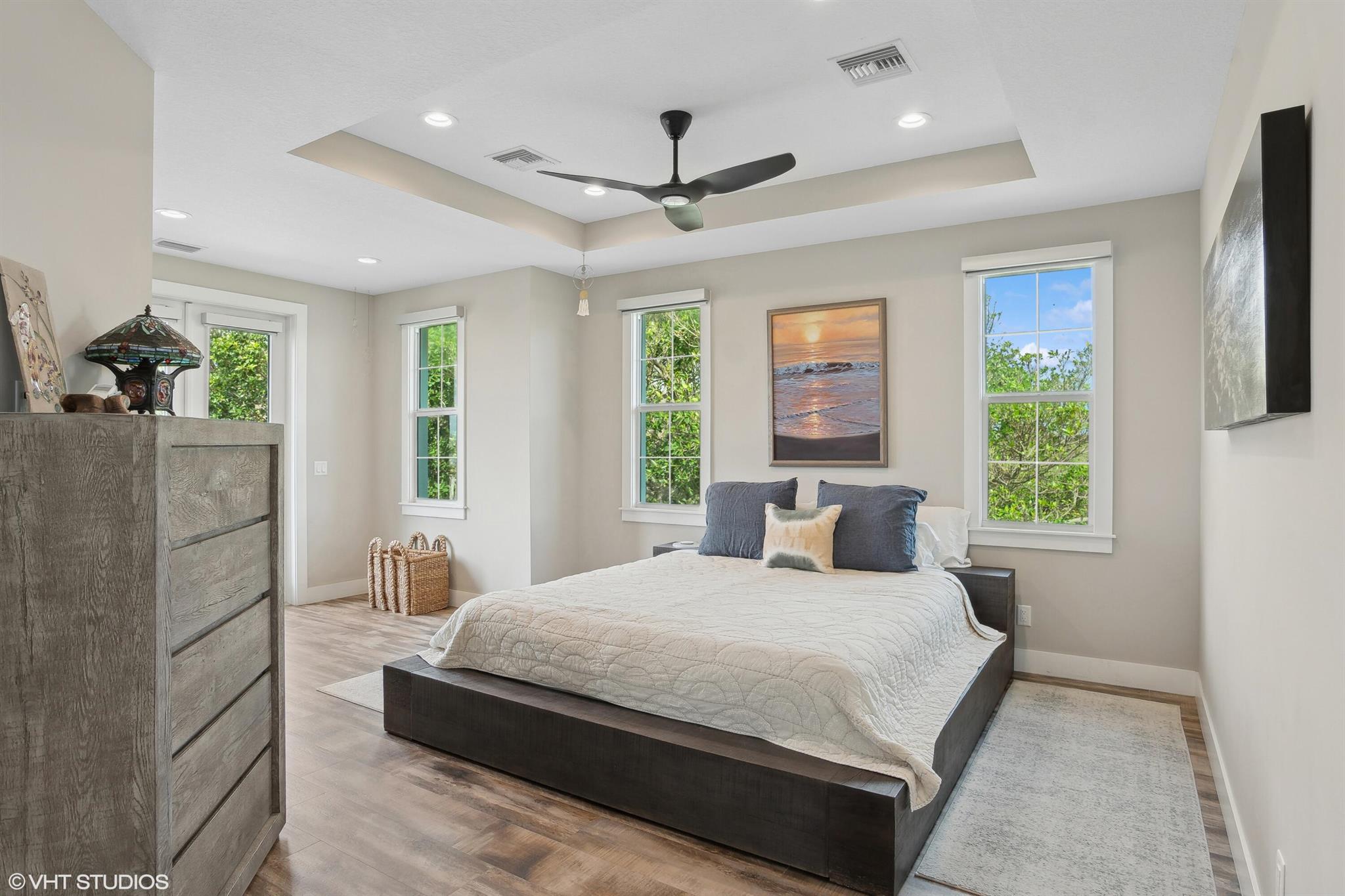 BUTTONWOOD - Residential