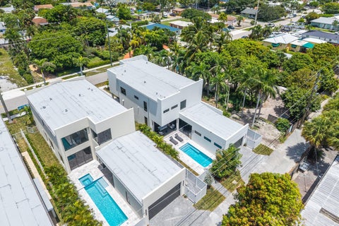 Tiny photo for 725 SE 4th Avenue, Delray Beach, FL 33483 (MLS # B26090710)