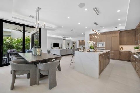 Tiny photo for 725 SE 4th Avenue, Delray Beach, FL 33483 (MLS # B26090710)