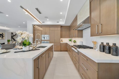 Tiny photo for 725 SE 4th Avenue, Delray Beach, FL 33483 (MLS # B26090710)