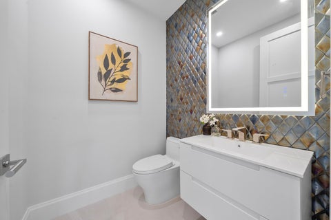 Tiny photo for 725 SE 4th Avenue, Delray Beach, FL 33483 (MLS # B26090710)