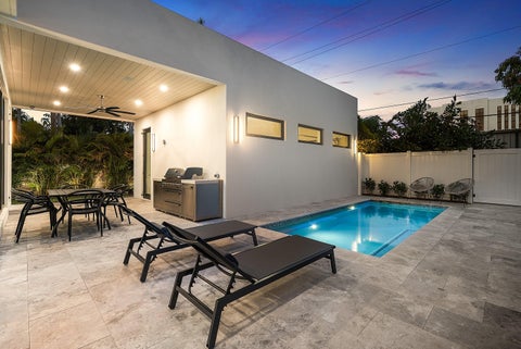 Tiny photo for 725 SE 4th Avenue, Delray Beach, FL 33483 (MLS # B26090710)