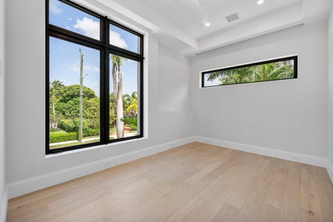 Tiny photo for 725 SE 4th Avenue, Delray Beach, FL 33483 (MLS # B26090710)