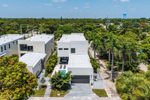 Tiny photo for 725 SE 4th Avenue, Delray Beach, FL 33483 (MLS # B26090710)