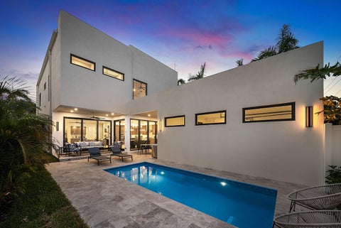 Tiny photo for 725 SE 4th Avenue, Delray Beach, FL 33483 (MLS # B26090710)