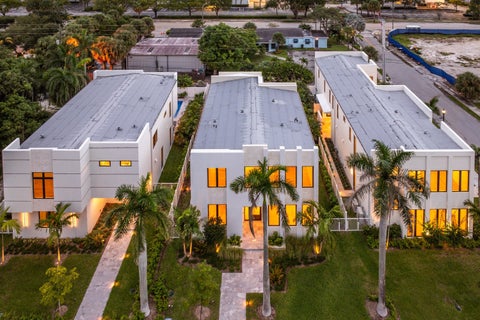 Tiny photo for 725 SE 4th Avenue, Delray Beach, FL 33483 (MLS # B26090710)