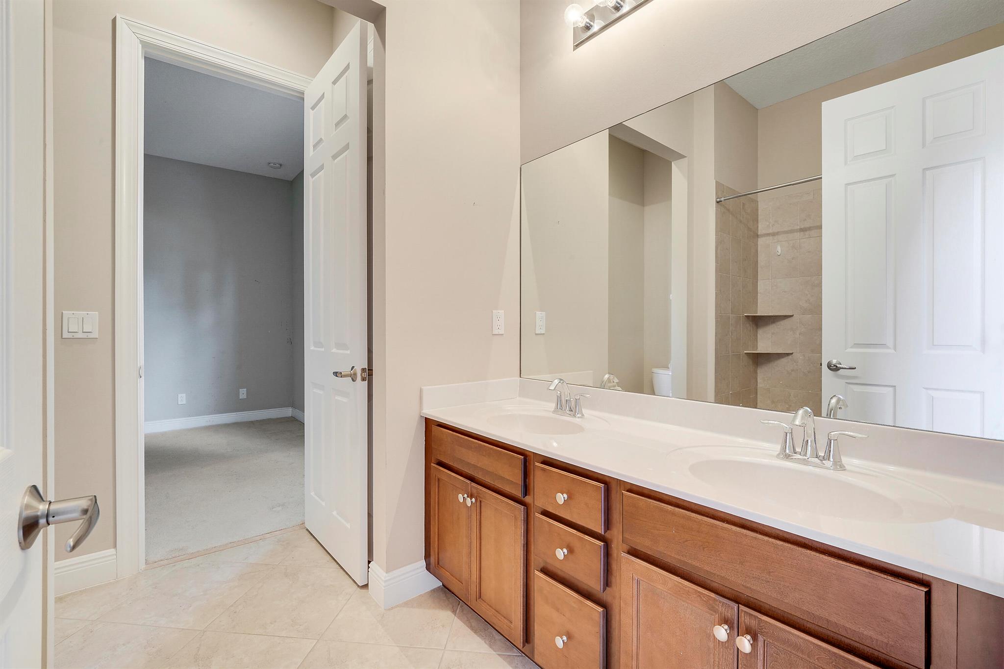 TRES BELLE - Residential