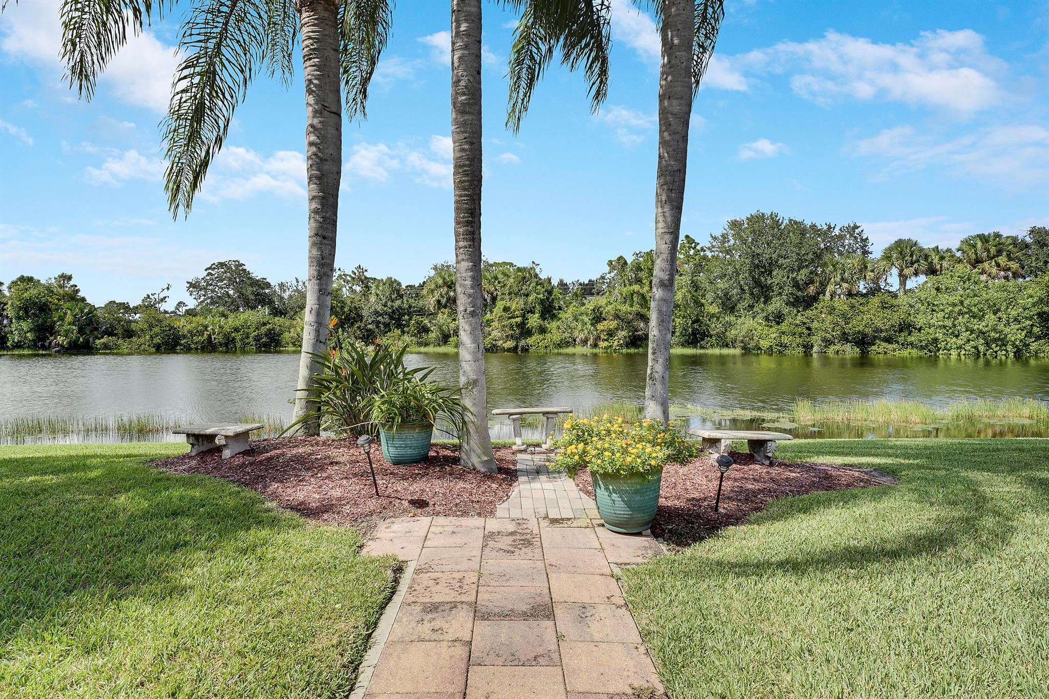 TRES BELLE - Residential