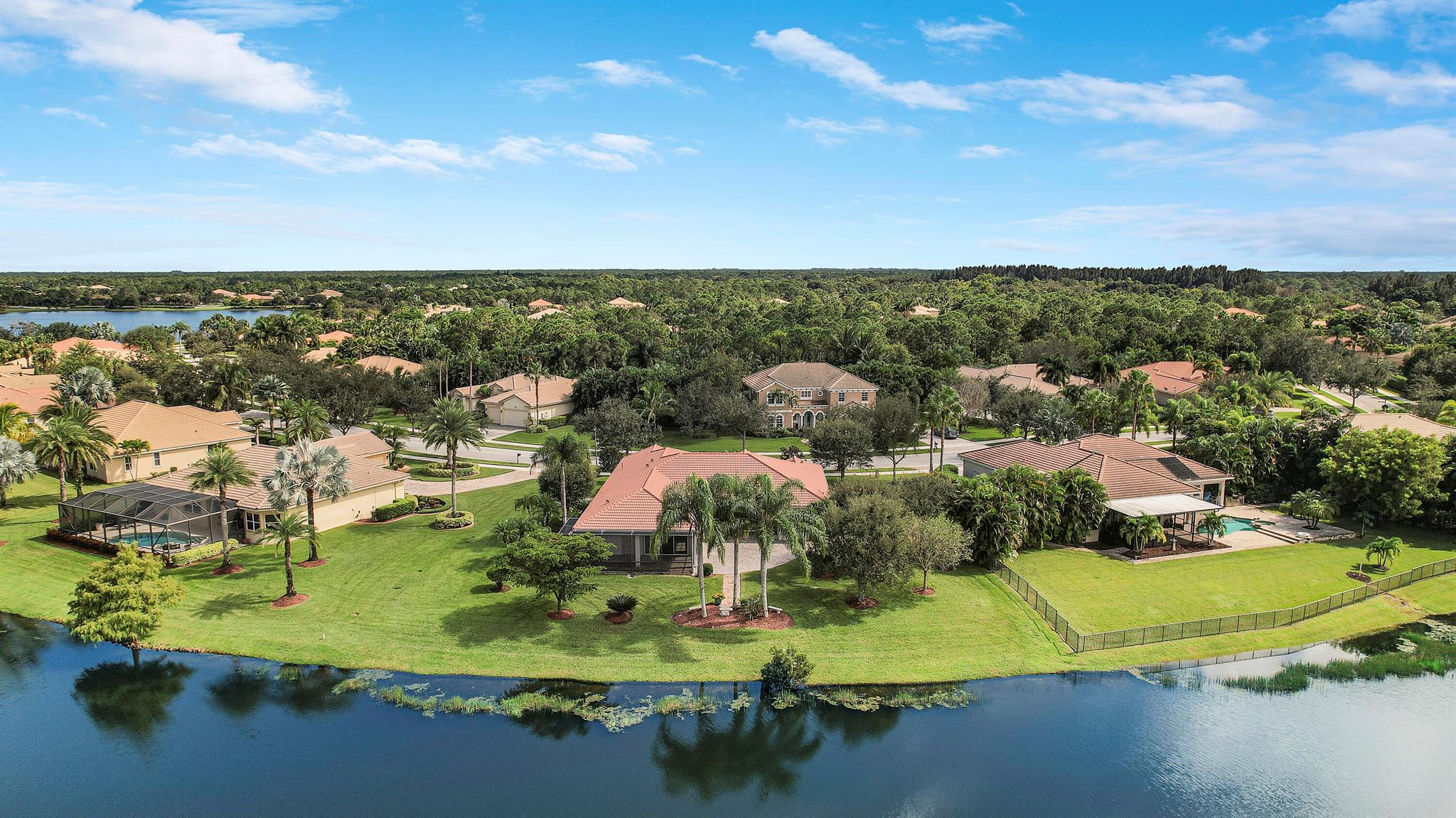 TRES BELLE - Residential