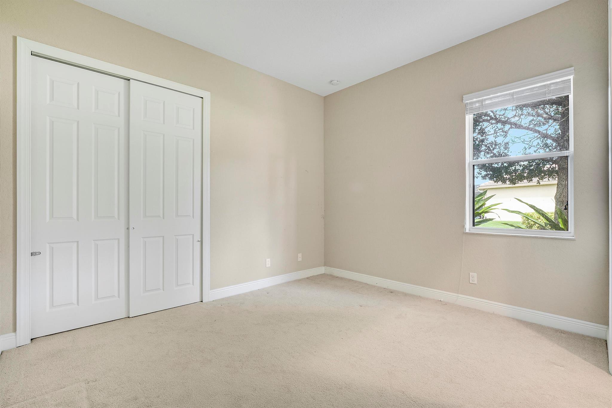 TRES BELLE - Residential