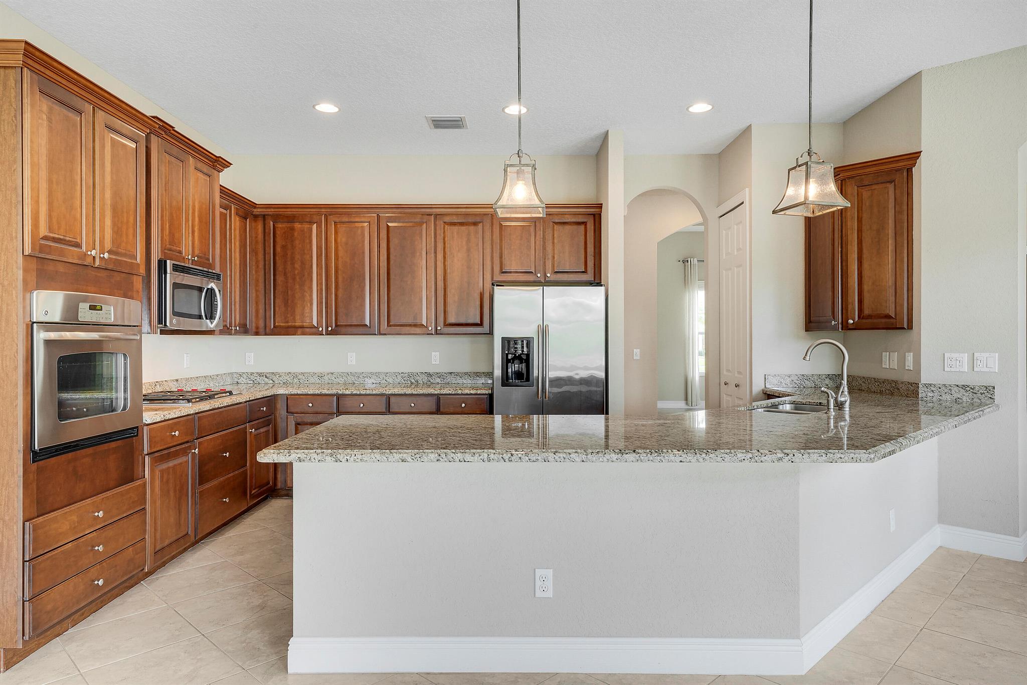 TRES BELLE - Residential