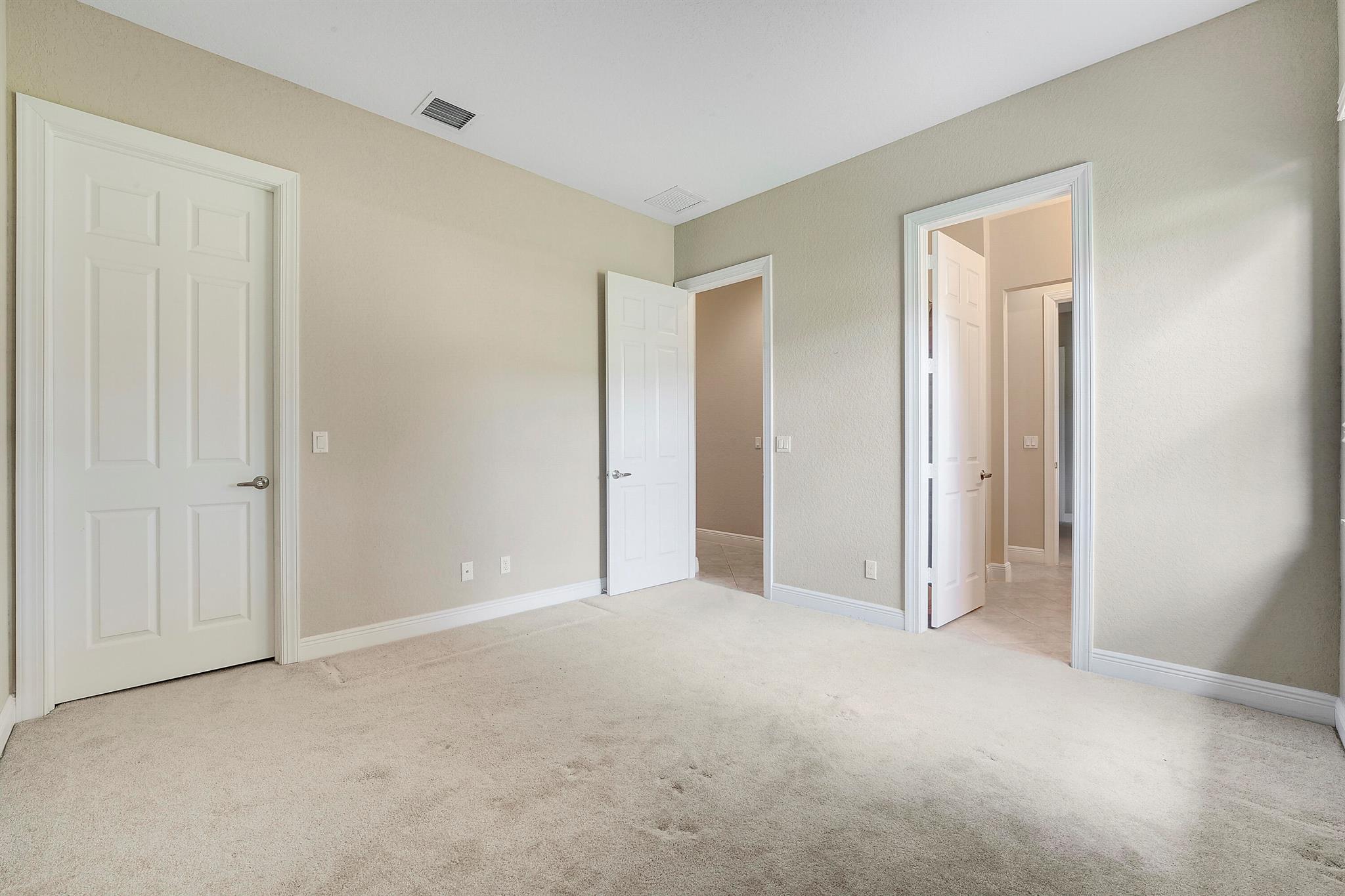 TRES BELLE - Residential