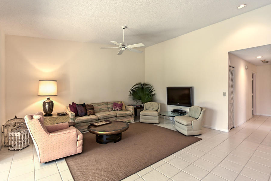 THORNHILL GLEN - Residential Lease