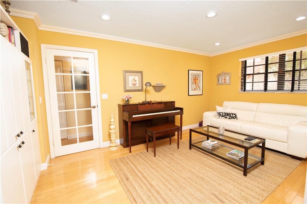 Emerald Oaks - Residential